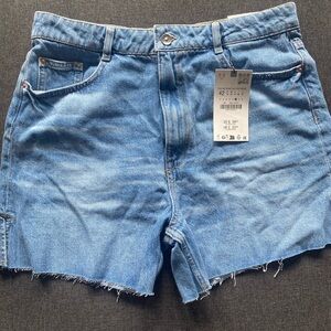 Zara High Rise Rigid Shorts